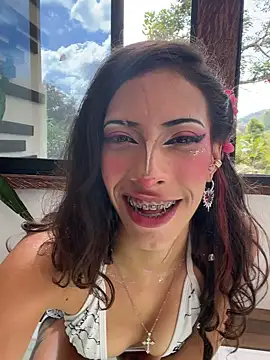 Snapshot of Lia_Valmont chatting on 7, 4, 2026 Lia Valmont online show from 7, 4, 2026