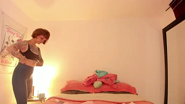 Alessamoth online show from 19, 3, 2026