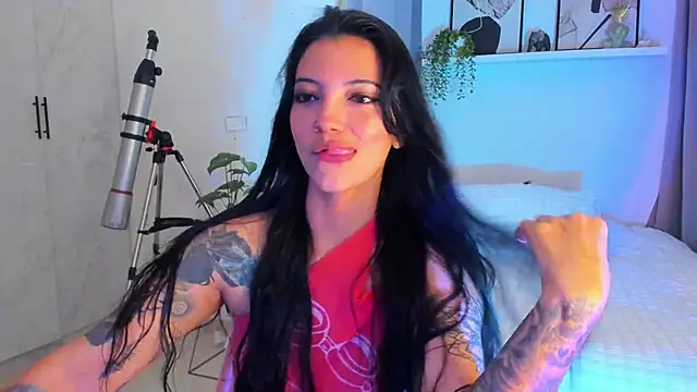 Snapshot of roxy_hell chatting on 8, 3, 2026 roxy hell online show from 8, 3, 2026