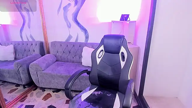 Snapshot of VanessaScott_ chatting on 10, 3, 2026 VanessaScott online show from 10, 3, 2026