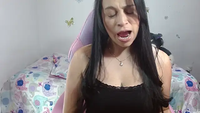 Snapshot of Selene_mixx chatting on 30, 4, 2026 Selene mixx online show from 30, 4, 2026