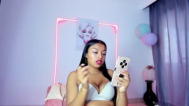 sweet cinamon online show from 25, 11, 2025