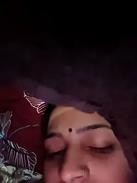 Snapshot of Daya_Chheda chatting on 25, 11, 2025 Daya Chheda online show from 25, 11, 2025