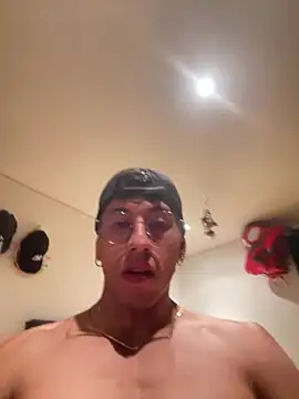 Thiago Happy online show from 12, 3, 2025