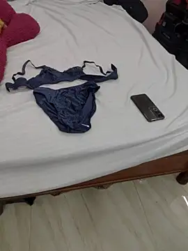 priya 00143 online show from 16, 7, 2026