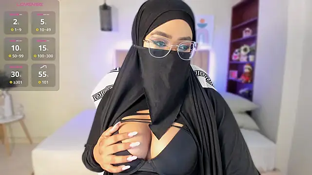 Sasha Anaan online show from 3, 10, 2025