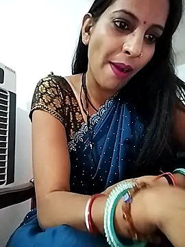 Hotty-Nidhi online show from 21, 3, 2025