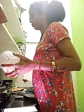 Hotty-Nidhi online show from 22, 3, 2025