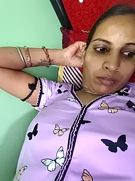 Snapshot of Hotty-Nidhi chatting on 5, 3, 2026 Hotty-Nidhi online show from 5, 3, 2026
