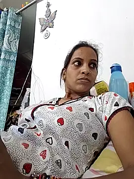 Hotty-Nidhi online show from 12, 6, 2026