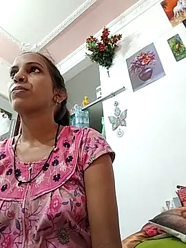 Hotty-Nidhi online show from 20, 6, 2026
