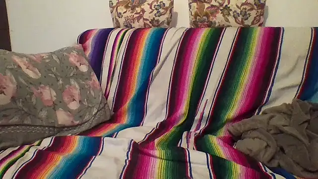 Snapshot of maxxxio12 chatting on 15, 3, 2026 maxxxio12 online show from 15, 3, 2026