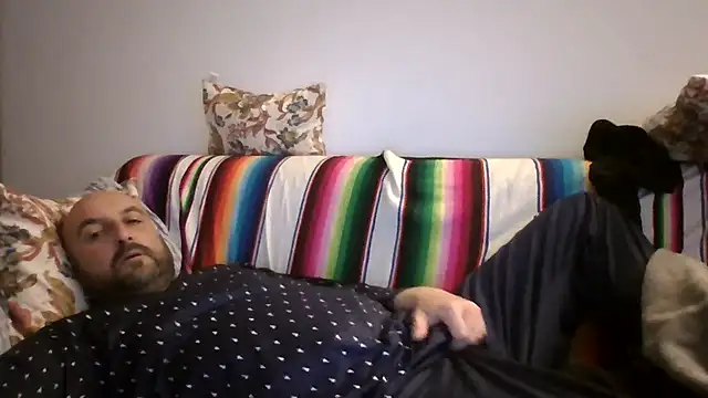 Snapshot of maxxxio12 chatting on 15, 4, 2026 maxxxio12 online show from 15, 4, 2026