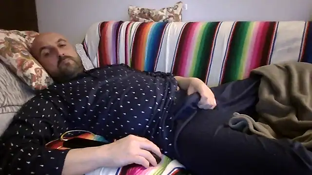 Snapshot of maxxxio12 chatting on 20, 4, 2026 maxxxio12 online show from 20, 4, 2026