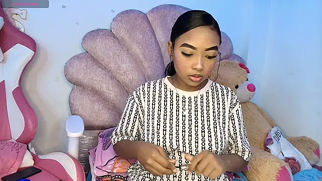 charlotte walker1 online show from 15, 3, 2026