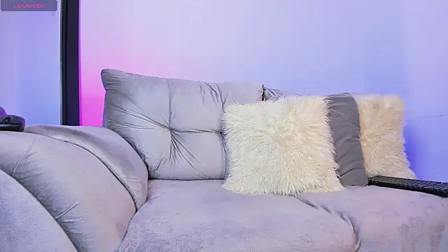 AshtonnSummer online show from 11, 11, 2025