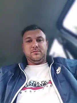 Snapshot of hugedickedd chatting on 5, 6, 2026 hugedickedd online show from 5, 6, 2026