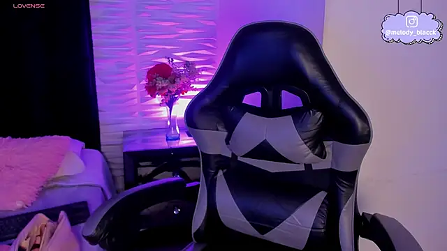 Melody Black  online show from 18, 11, 2025