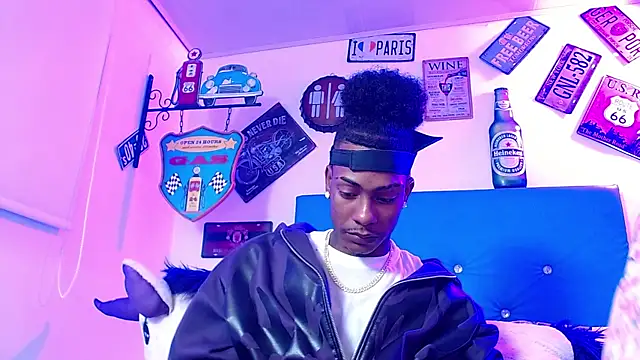 lili roussi online show from 15, 11, 2025