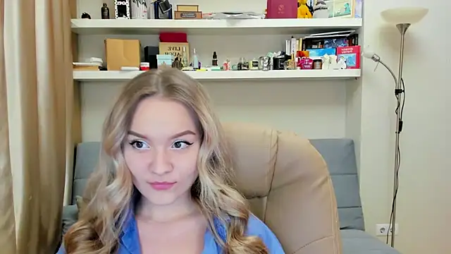 Snapshot of Kara_Smith_ chatting on 29, 1, 2025 Kara Smith  online show from 29, 1, 2025