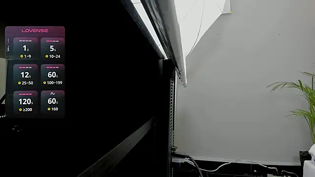 Snapshot of sarah_temptation chatting on 27, 3, 2026 sarah temptation online show from 27, 3, 2026