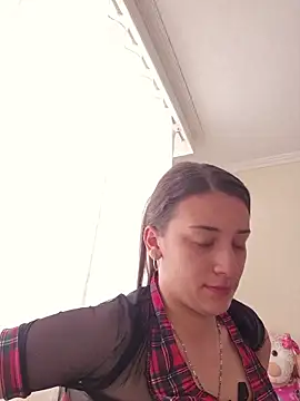 HOLY DOLL online show from 18, 12, 2025