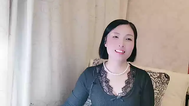 Rachel-6600 online show from 12, 11, 2025