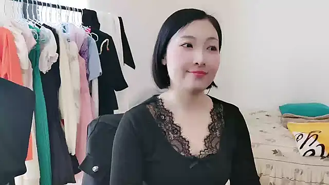 Rachel-6600 online show from 14, 11, 2025