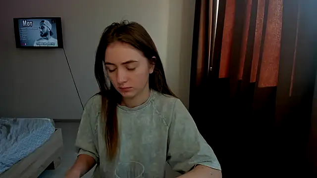 LilyHaart online show from 16, 12, 2025