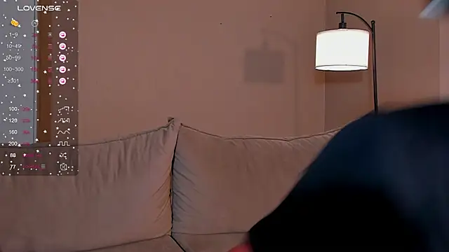 SeulBi online show from 25, 9, 2025