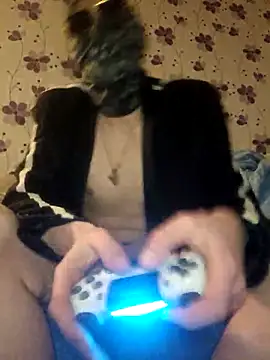 ThePython666 online show from 10, 3, 2025