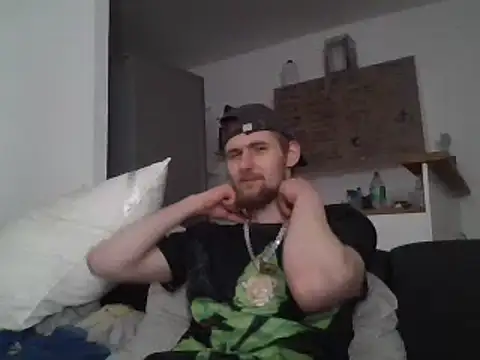 ThePython666 online show from 20, 3, 2025