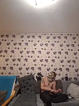 ThePython666 online show from 21, 10, 2025