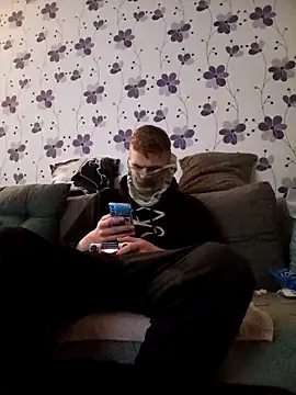 ThePython666 online show from 28, 10, 2025