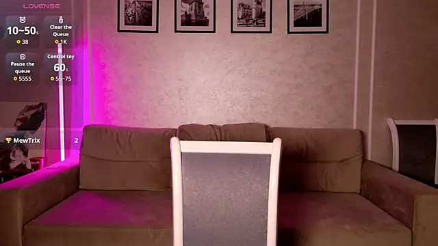  moon girl 18 online show from 1, 3, 2026