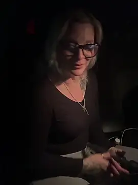 Curvy-Cleo online show from 26, 10, 2025