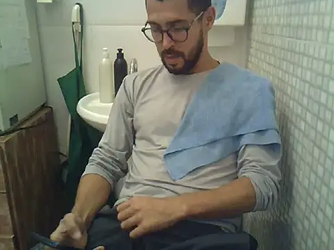 Snapshot of pdasgyn chatting on 4, 3, 2026 pdasgyn online show from 4, 3, 2026