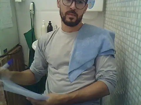 Snapshot of pdasgyn chatting on 5, 3, 2026 pdasgyn online show from 5, 3, 2026