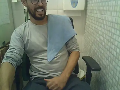 Snapshot of pdasgyn chatting on 11, 3, 2026 pdasgyn online show from 11, 3, 2026