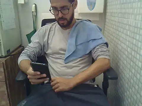 Snapshot of pdasgyn chatting on 12, 3, 2026 pdasgyn online show from 12, 3, 2026