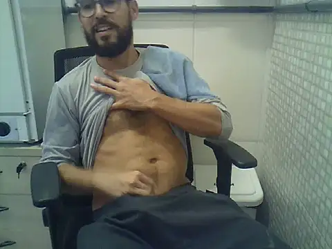 Snapshot of pdasgyn chatting on 27, 4, 2026 pdasgyn online show from 27, 4, 2026