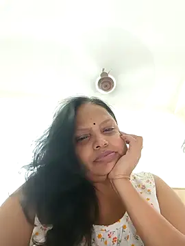 Snapshot of Arohi35 chatting on 8, 3, 2026 Arohi35 online show from 8, 3, 2026