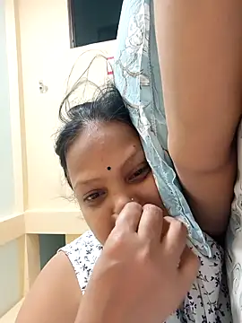 Snapshot of Arohi35 chatting on 11, 3, 2026 Arohi35 online show from 11, 3, 2026