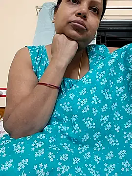 Snapshot of Arohi35 chatting on 28, 3, 2026 Arohi35 online show from 28, 3, 2026