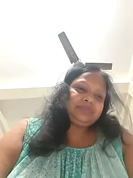 Snapshot of Arohi35 chatting on 1, 4, 2026 Arohi35 online show from 1, 4, 2026
