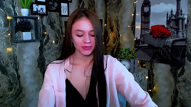 Snapshot of LanaTey chatting on 18, 3, 2026 LanaTey online show from 18, 3, 2026