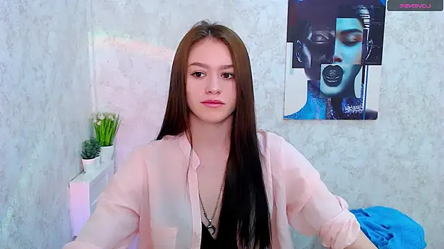 Snapshot of LanaTey chatting on 9, 4, 2026 LanaTey online show from 9, 4, 2026