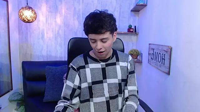 Snapshot of Sam_Daves chatting on 11, 3, 2025 Sam Daves online show from 11, 3, 2025