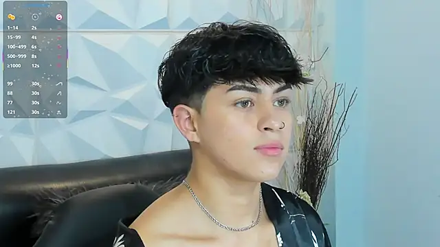 Snapshot of Sam_Daves chatting on 8, 9, 2025 Sam Daves online show from 8, 9, 2025