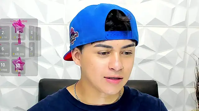 Snapshot of Sam_Daves chatting on 18, 11, 2025 Sam Daves online show from 18, 11, 2025